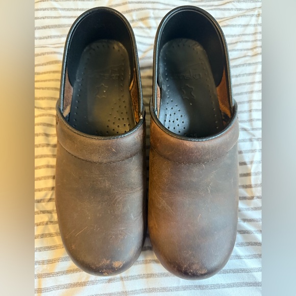 Dansko Brown Leather Mules - Picture 1 of 4